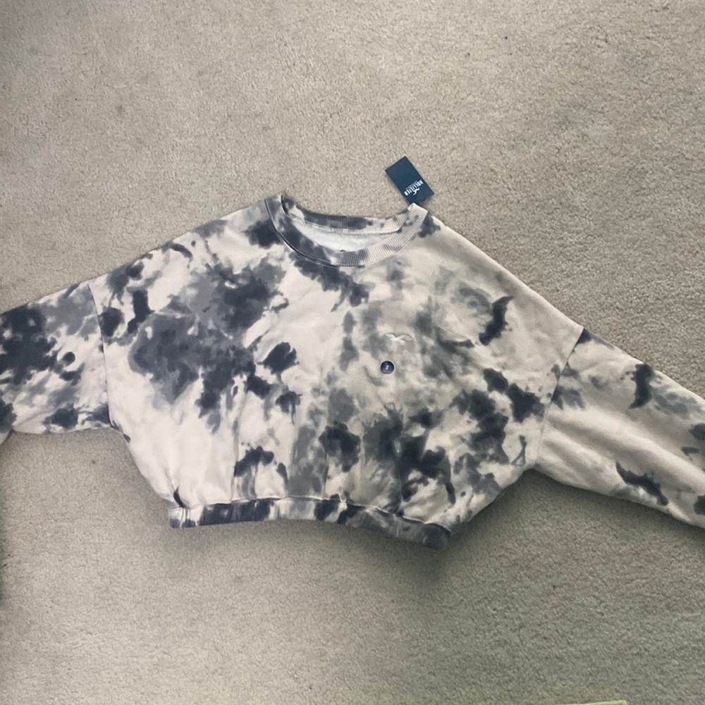 Never worn tie dye cropped crew neck